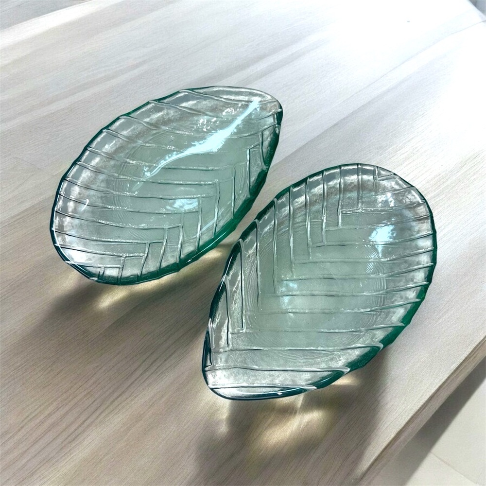 Set of 2 1970s Ecoglass Leaf Shaped Green Recycled Glass Dishes Serving Plates